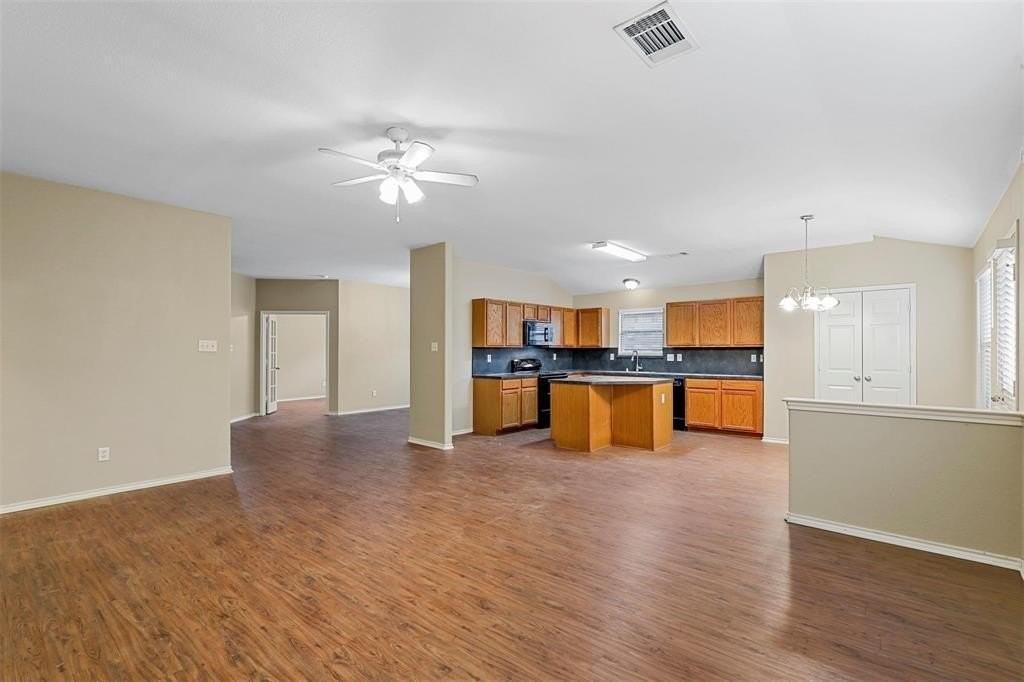 2811 Briarbrook Drive - Photo 3 of 16