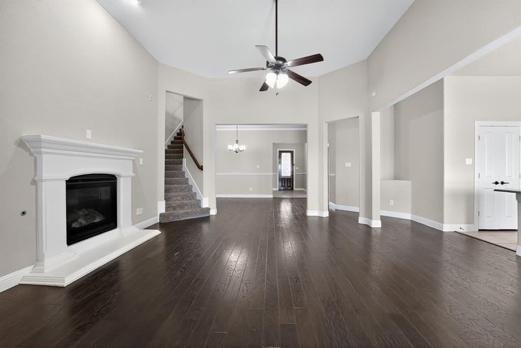 312 Fisk Ln - Photo 3 of 31