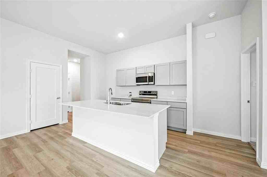 1817 Aleia Cove - Photo 6 of 21