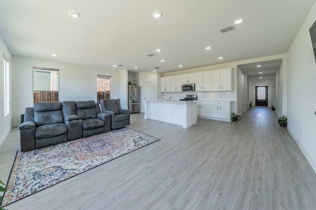 7021 Black Ash Ln - Photo 3 of 25