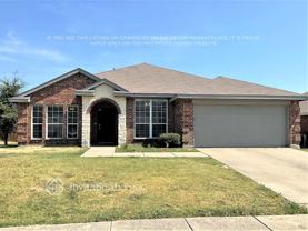 2612 Redwood St - Photo 1 of 1