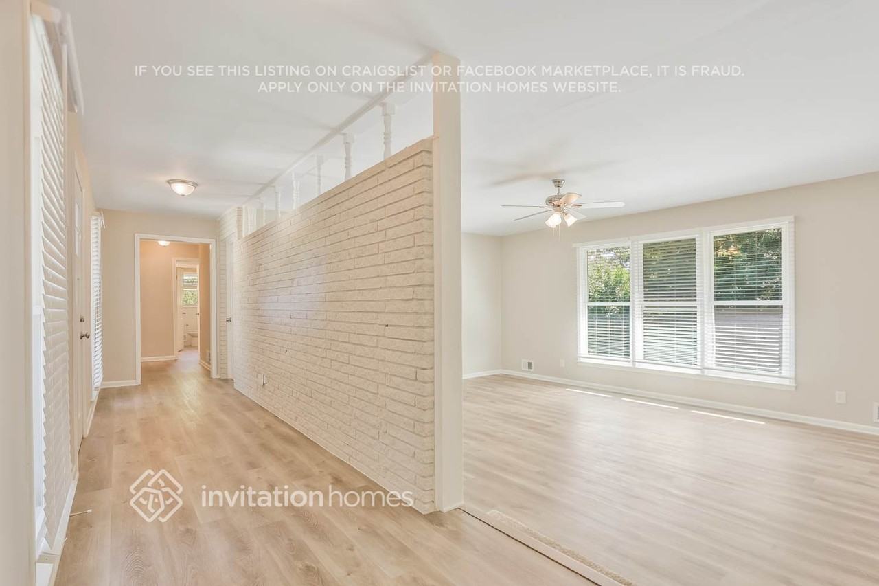 3887 Sable Drive - Photo 3 of 23