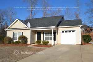 featured image of 1326 Laurel Woods Dr