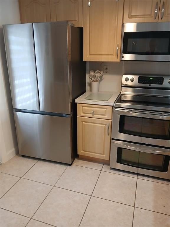 1893 S Ocean Dr #201