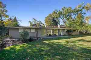 featured image of 2380 Klingensmith Rd