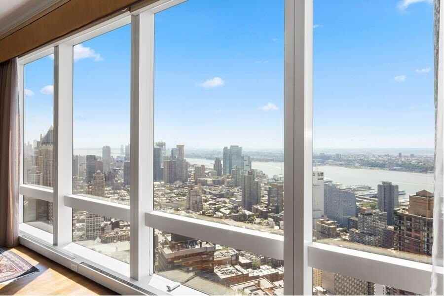 25 Columbus Cir #69A - Photo 5 of 5