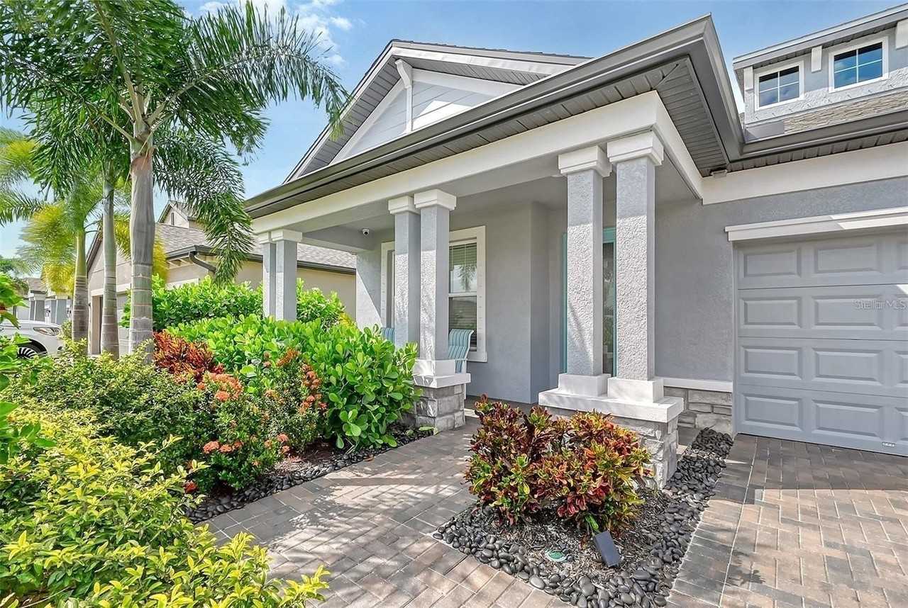 5620 Soft Skies Dr - Photo 5 of 50