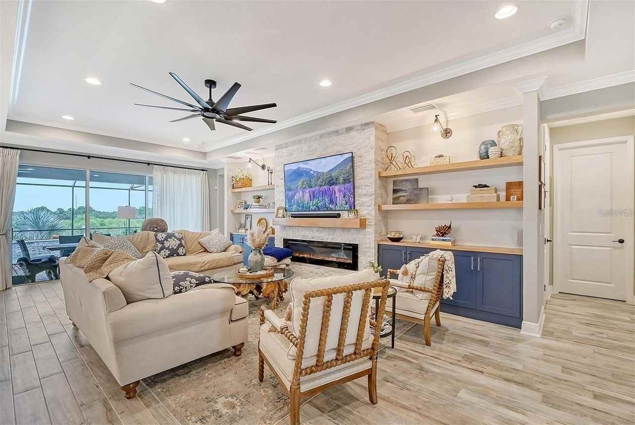 5620 Soft Skies Dr - Photo 7 of 50