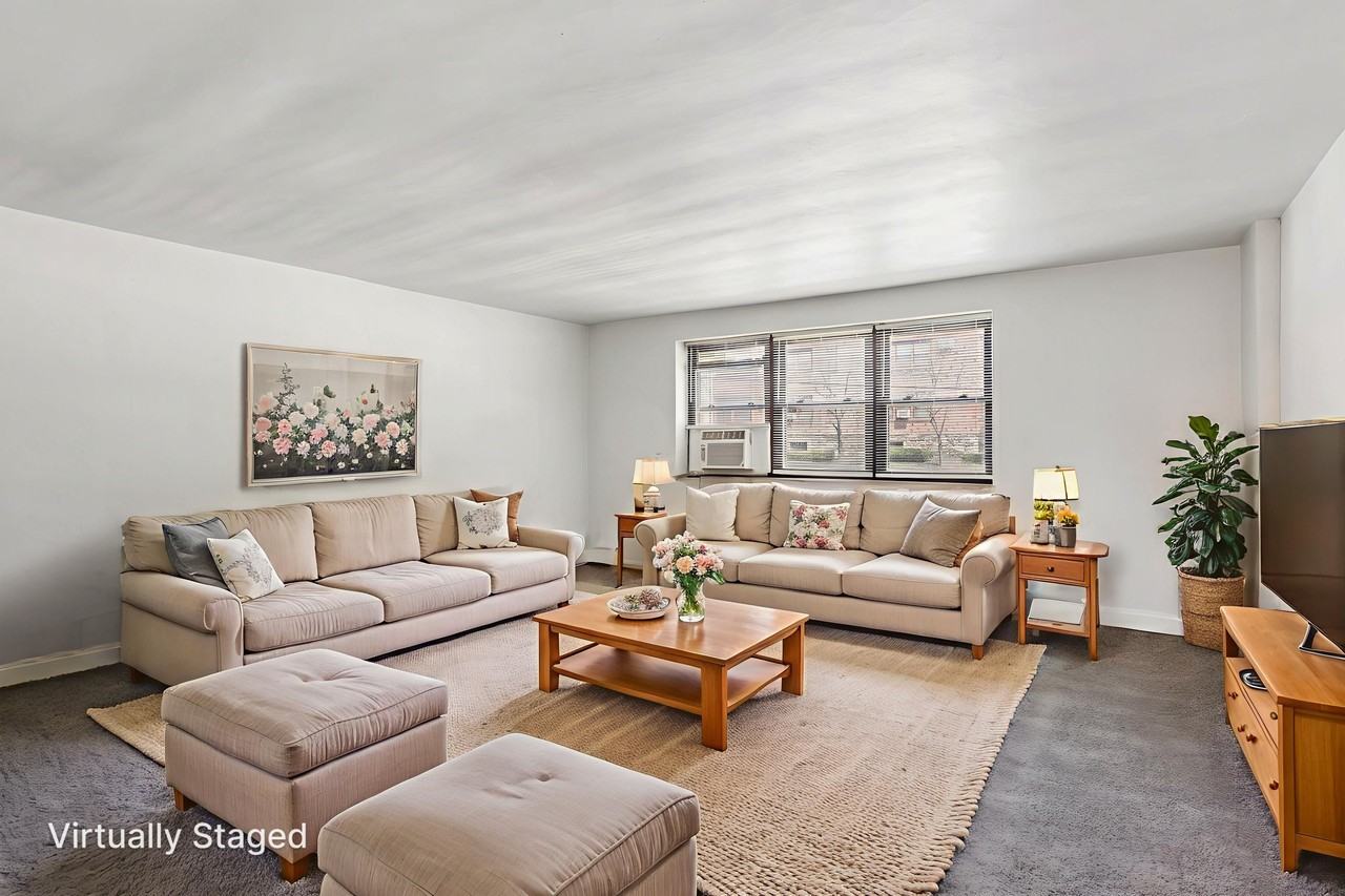 Tall Tree Village Apartments - Photo 4 of 22