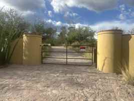 featured image of 887 E Roper Rd