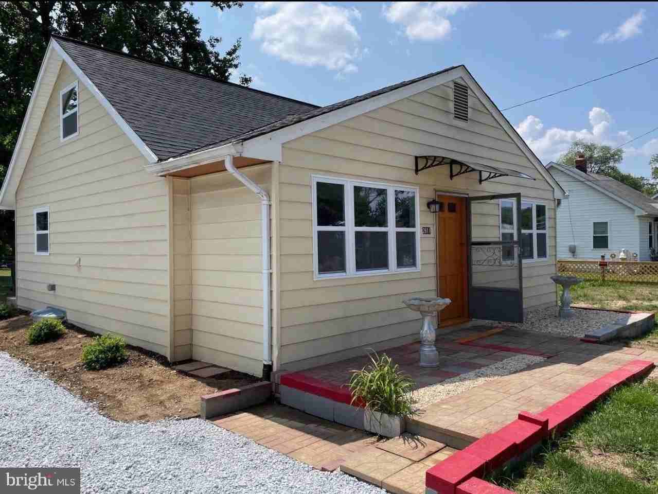 2811 Lime St - Photo 2 of 18