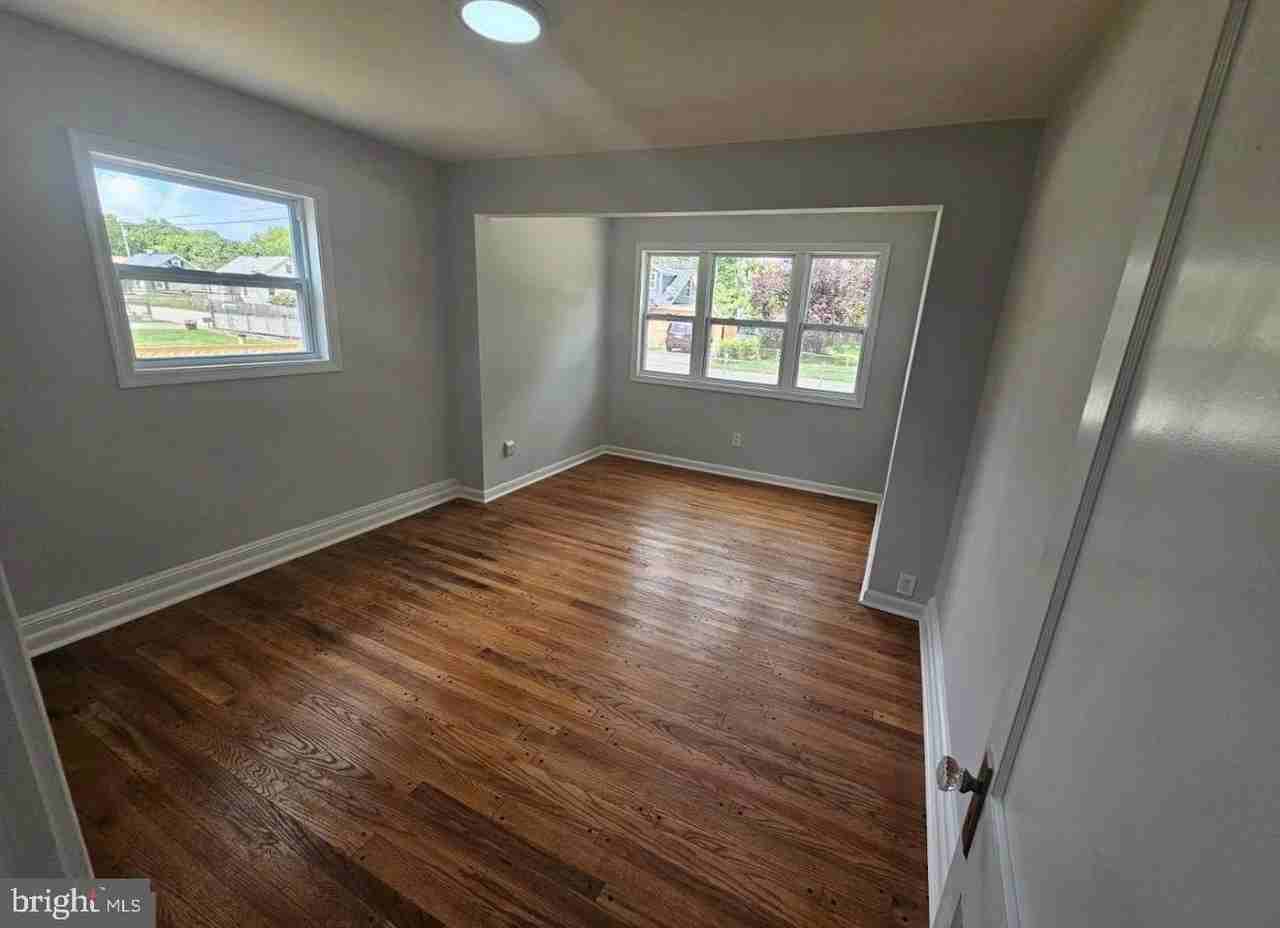 2811 Lime St - Photo 6 of 18