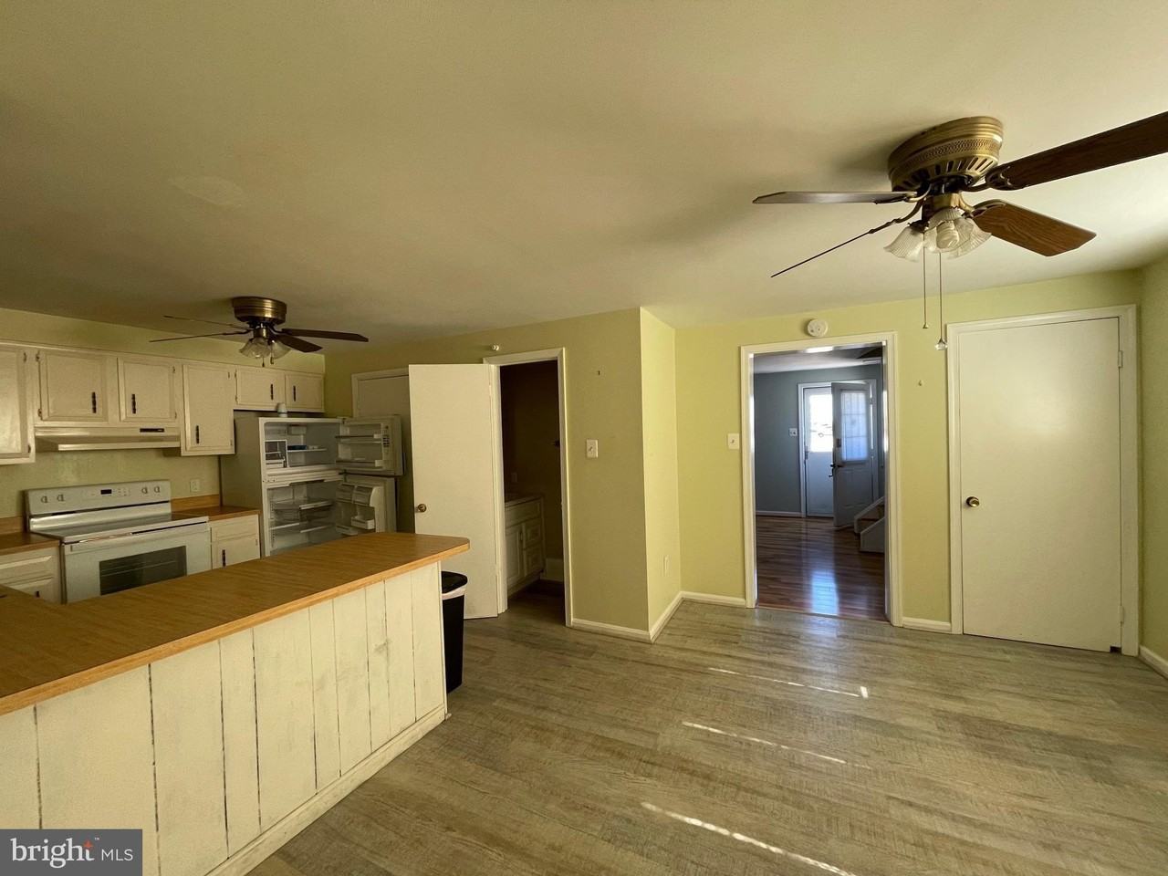 13611 Derrickson Ave Unit A #A - Photo 6 of 12