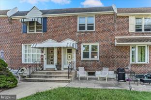 324 Rively Ave - Photo 1 of 1