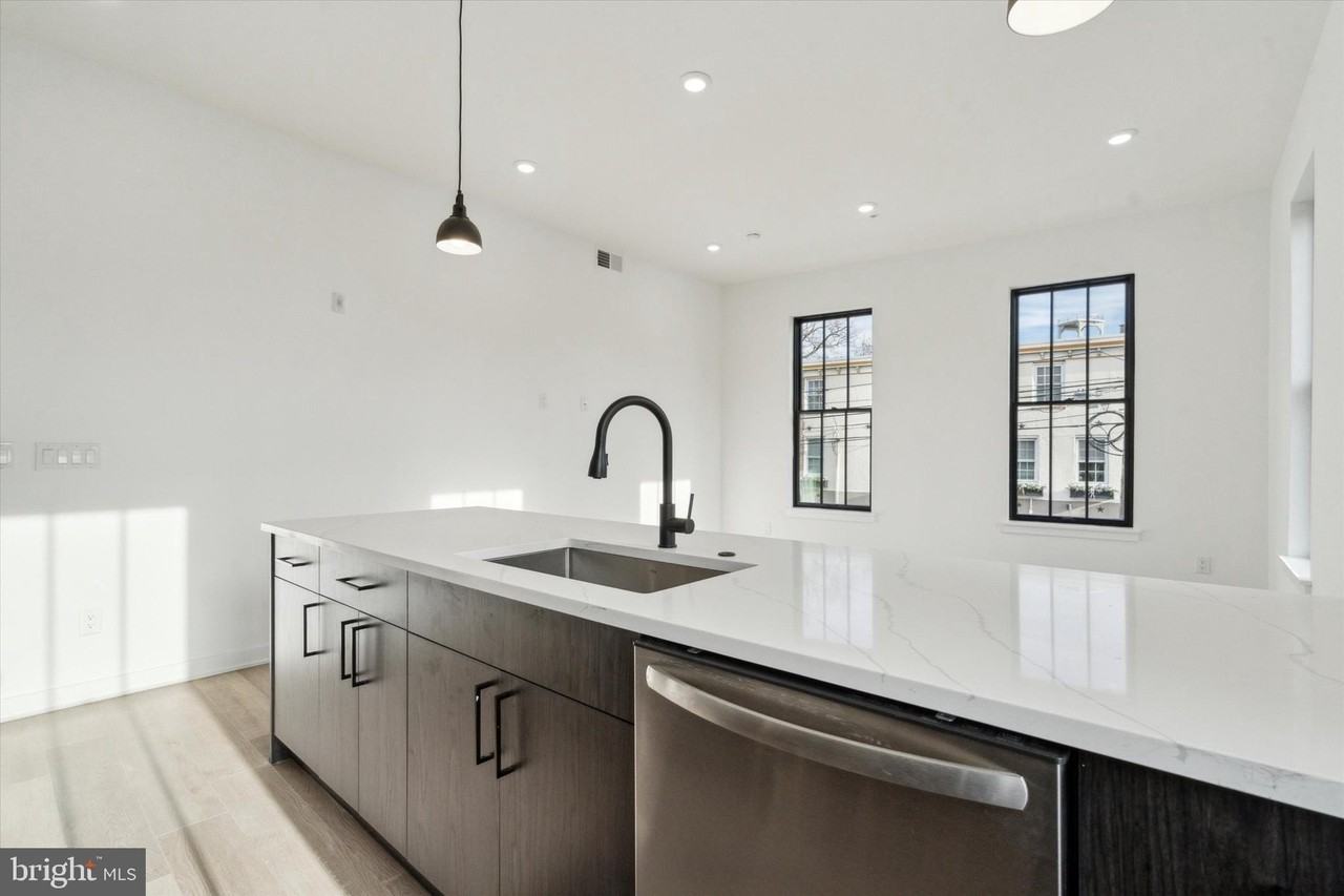 1700 Frankford Ave Unit I #I - Photo 2 of 13