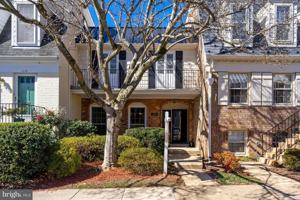 featured image of 1110 Wimbledon Dr