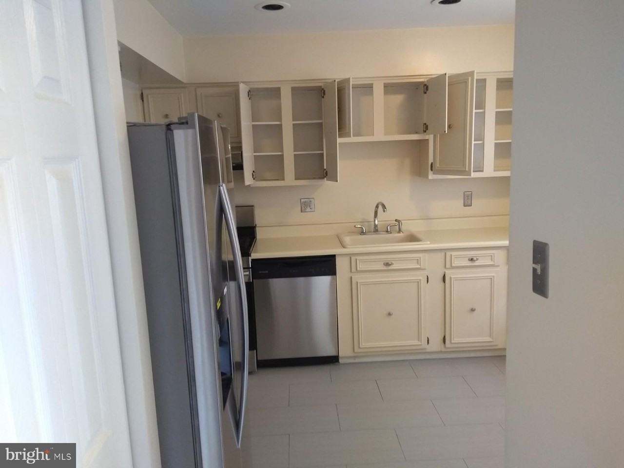 2055 Pilgrim Drive - Photo 6 of 23