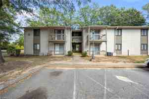 featured image of 2230 Sunderland Rd #37E
