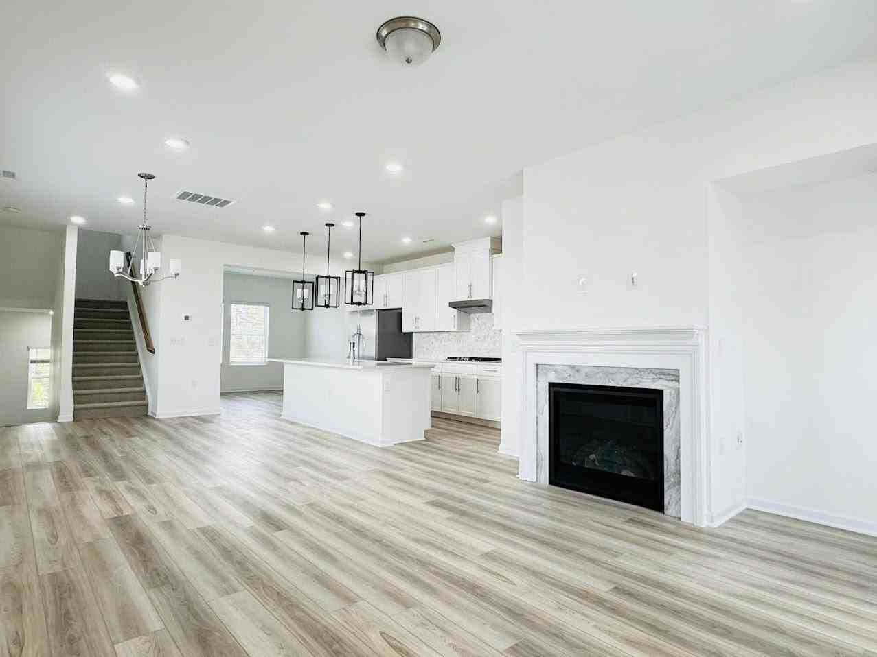 428 Sustainable Way - Photo 5 of 22