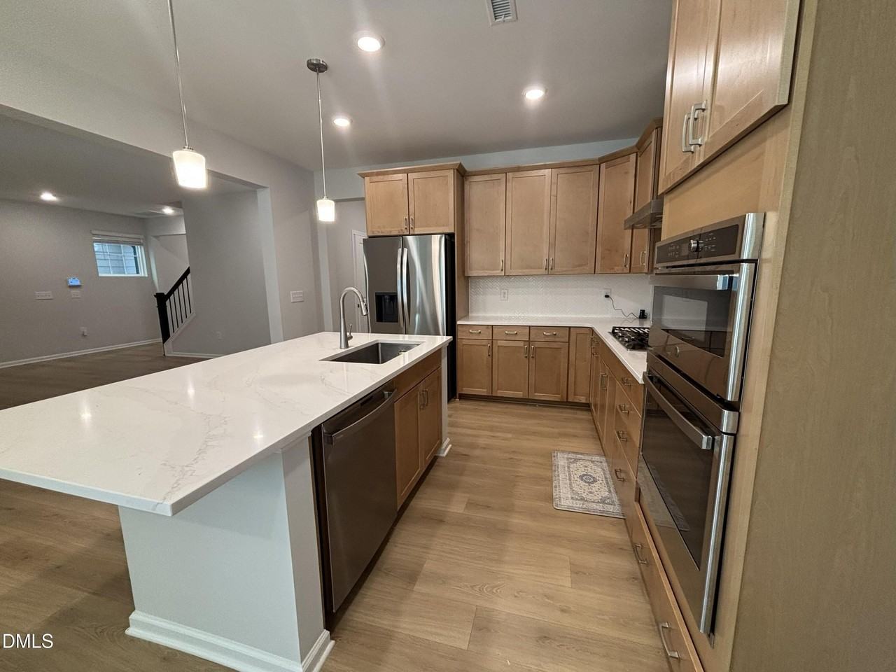 2105 Goudy Drive - Photo 4 of 41