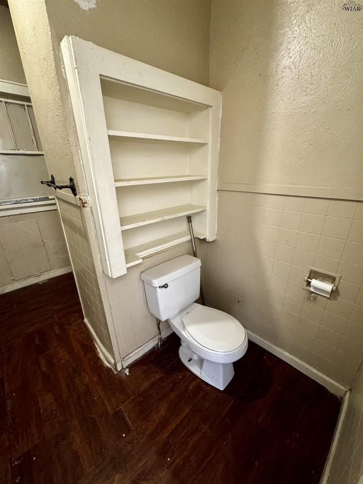 1205 Austin St #3 - Photo 4 of 8