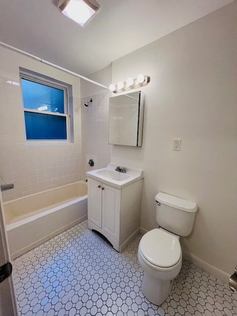 114 Norway St #205 - Photo 5 of 10