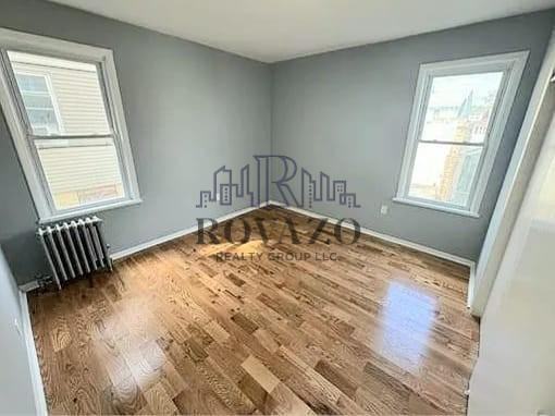 25 Underwood St #1R - Photo 5 of 5