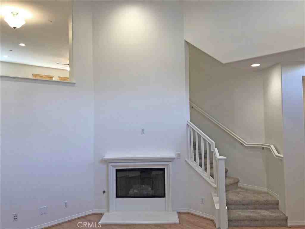 602 Mckenna St - Photo 4 of 39