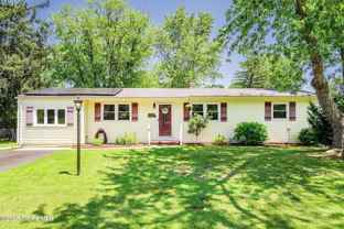 6 Redwood Rd - Photo 1 of 1