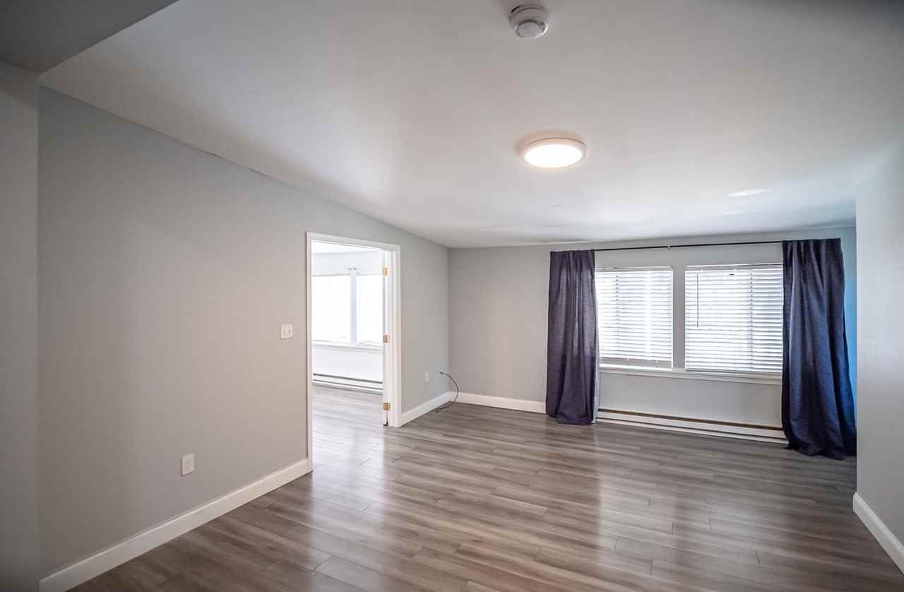 419 Woodward Street - Photo 2 of 14