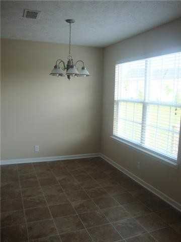 1947 Odessa Ave - Photo 5 of 10