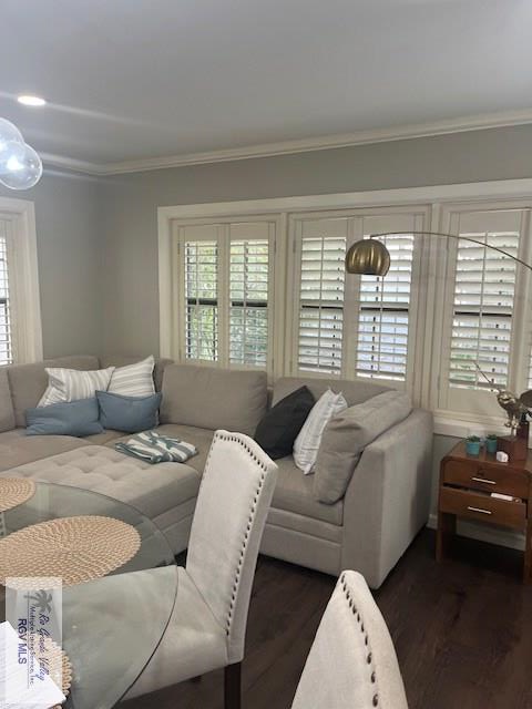 15 Acacia Dr - Photo 2 of 14