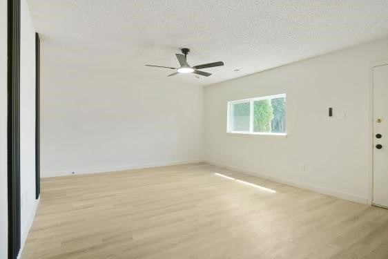 7937 Trimble Dr - Photo 6 of 19