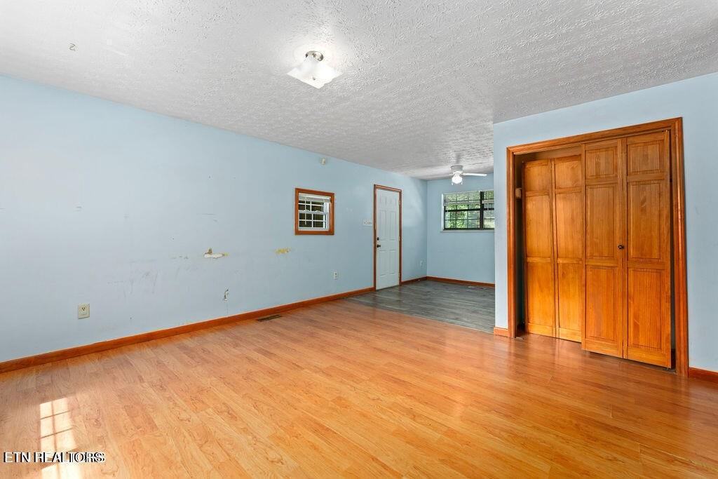 155 Delozier Ln - Photo 4 of 10