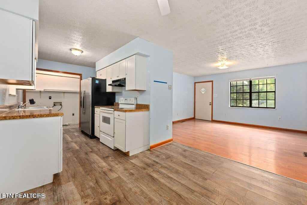 155 Delozier Ln - Photo 7 of 10