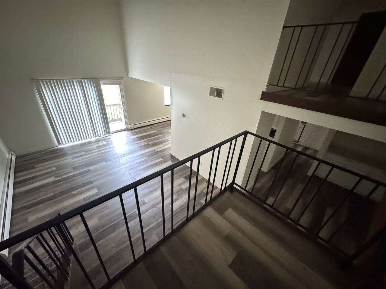 9122 W Dixon St #103 - Photo 3 of 17