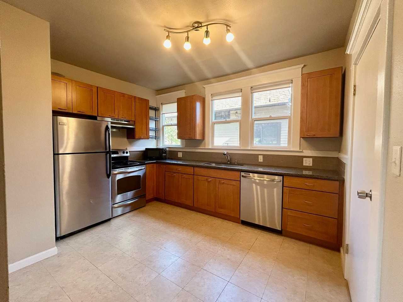2156 6th Ave W - Photo 3 of 9