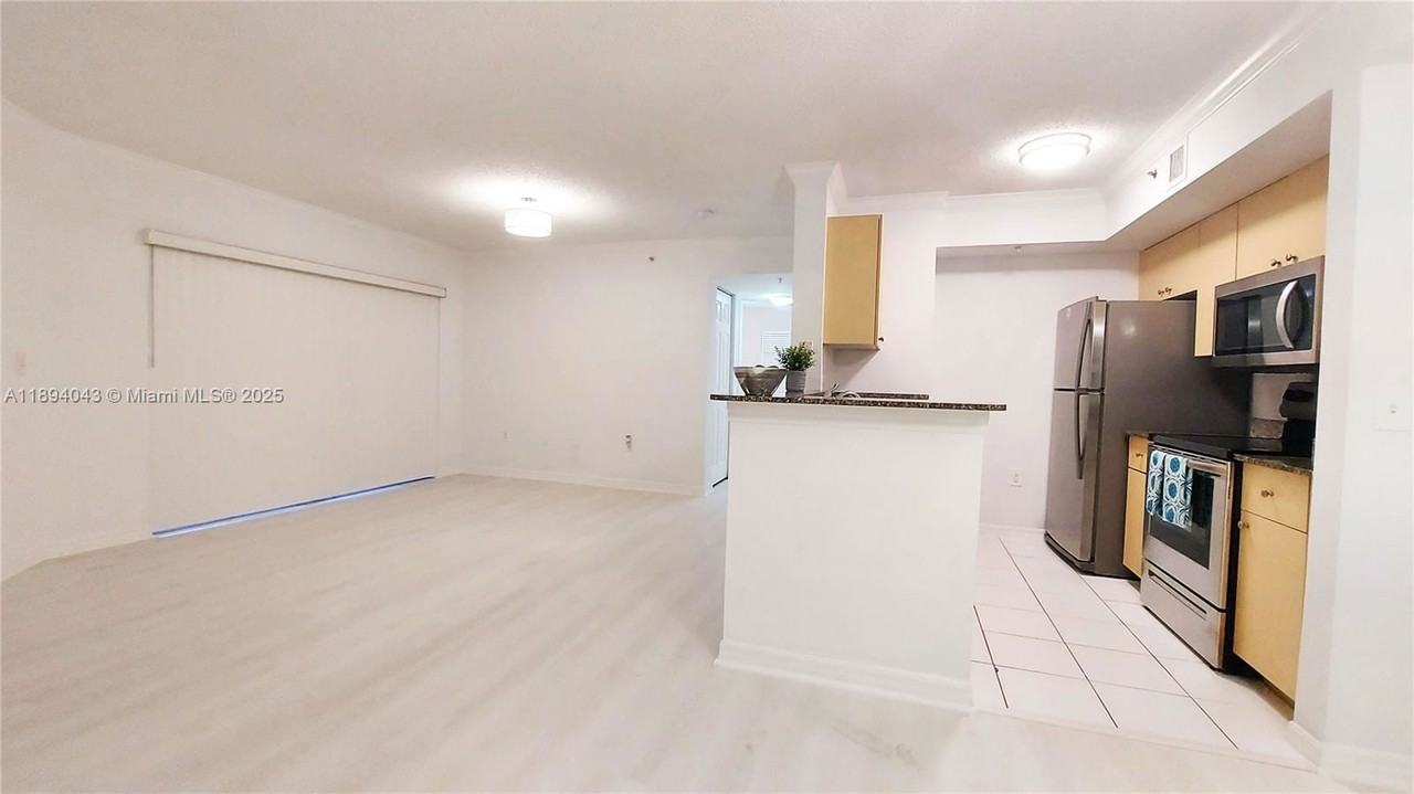 2457 Centergate Dr #108 - Photo 4 of 8