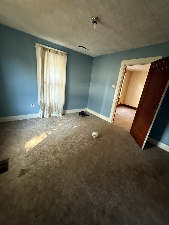 2420 E Geddes Ave #1 - Photo 3 of 12