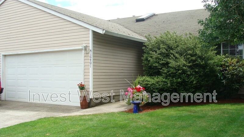 16401 Nestreet #B - Photo 3 of 3