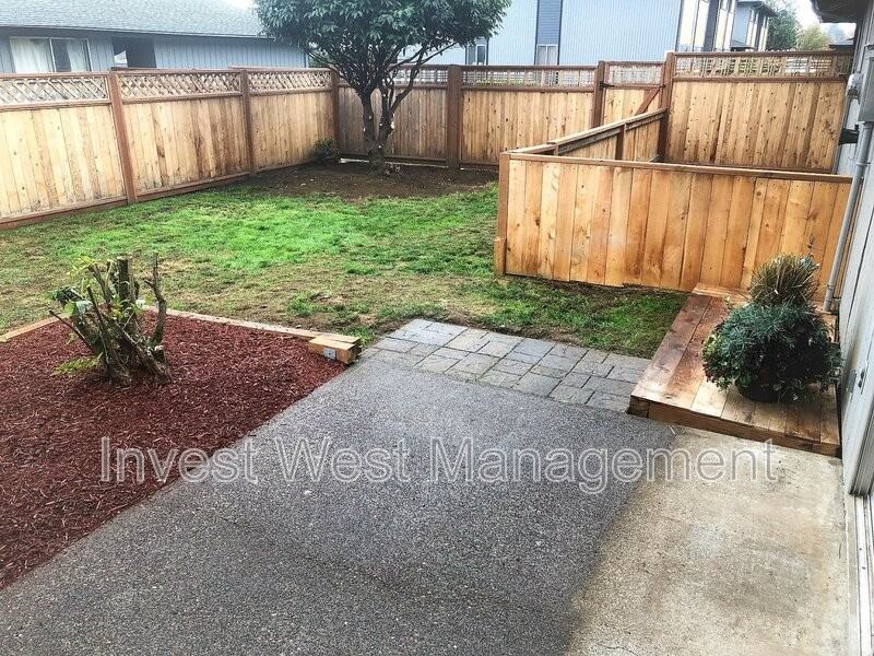 401 Neavenue - Photo 2 of 20