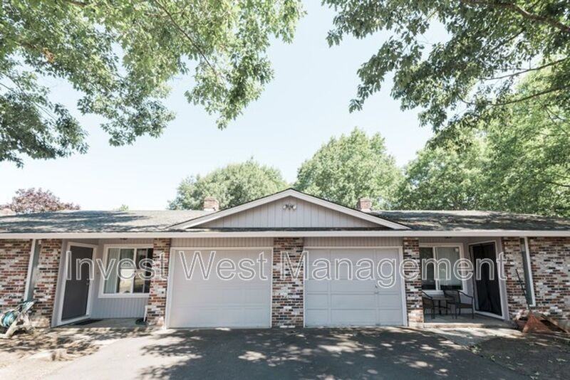 3331 Neavenue #4 - Photo 6 of 15