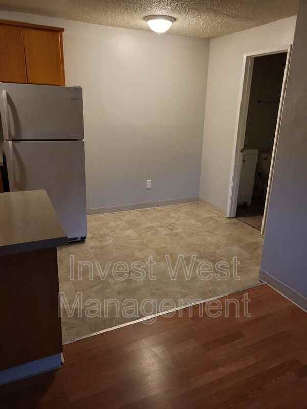 9100 Vancouver Avenue #12 - Photo 4 of 13