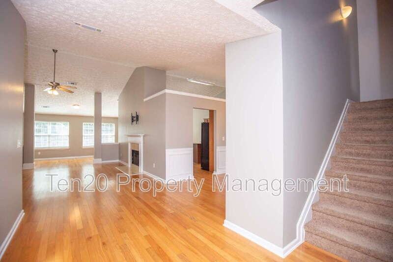 6 Woodmere Ct - Photo 2 of 25