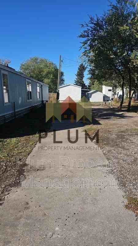 740 Turner St - Photo 4 of 4