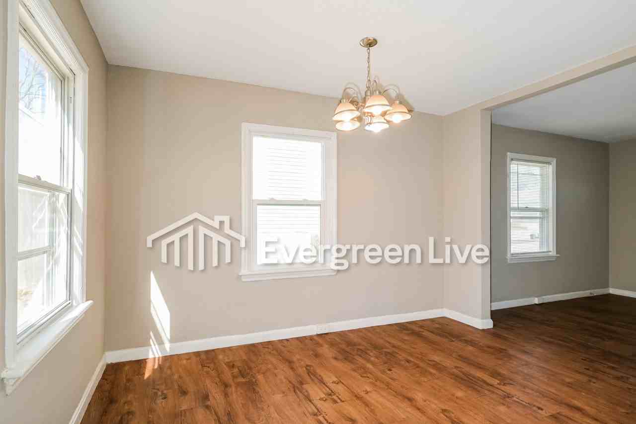 1919 Clare Ct - Photo 6 of 15