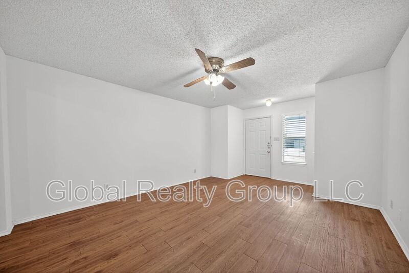 309 Meadow Dr - Photo 6 of 24
