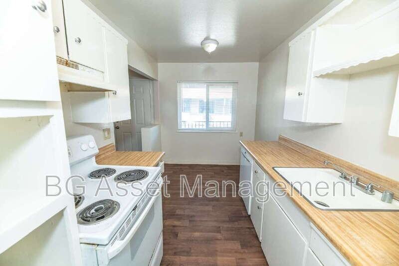 1932 Ethan Way #8 - Photo 7 of 17