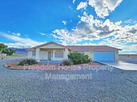 featured image of 3741 Malibou Ave
