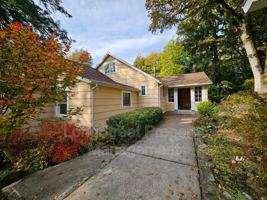 featured image of 10309 Nw Thompson Rd